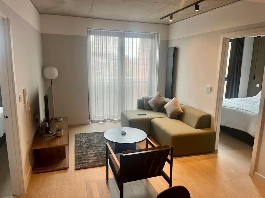 Luxury 2 Bedroom Apartment Manchester Exterior foto